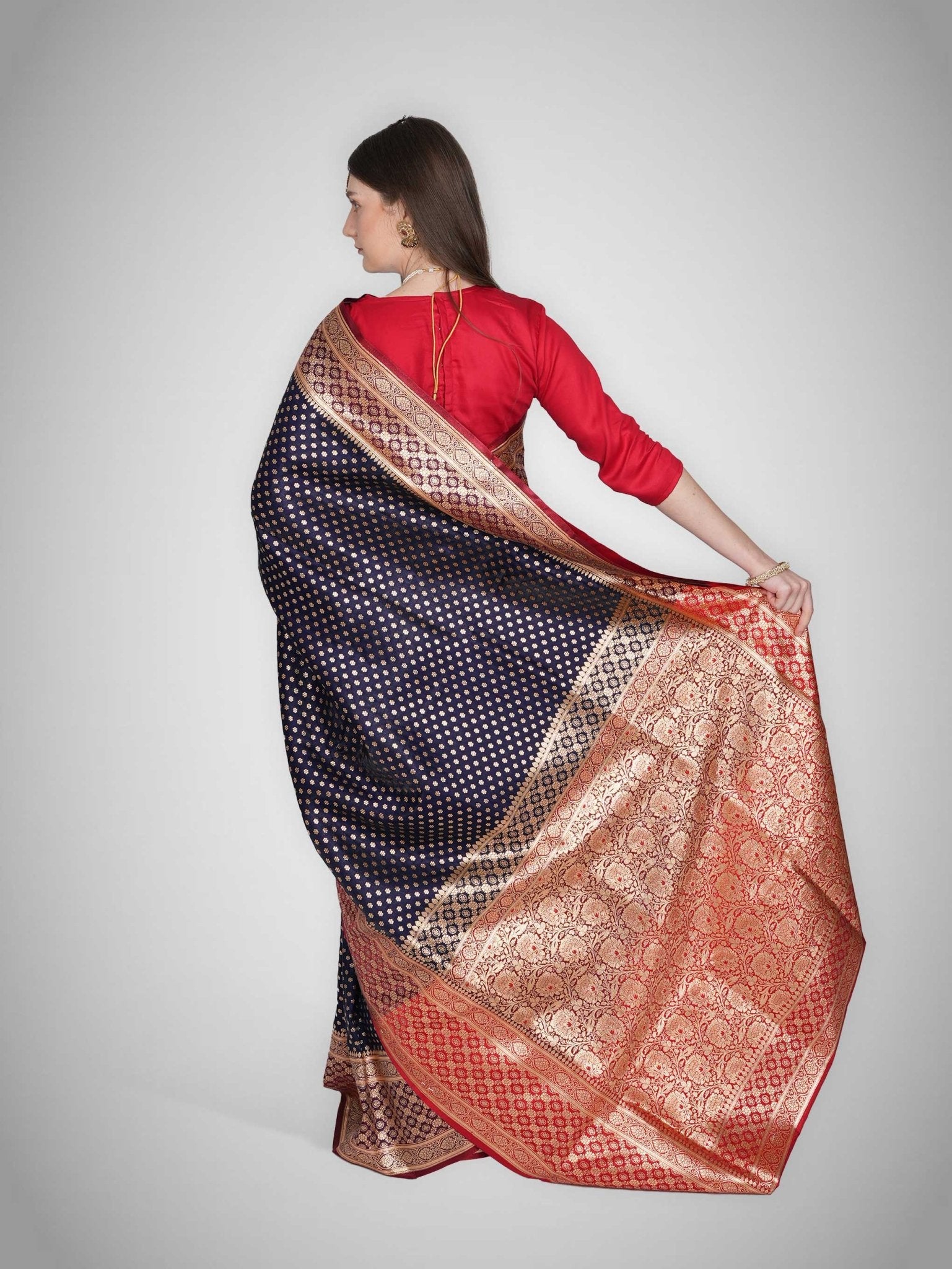 Lail - o - Zar – Sapphire Saree with Crimson Zari - ZahratSaree