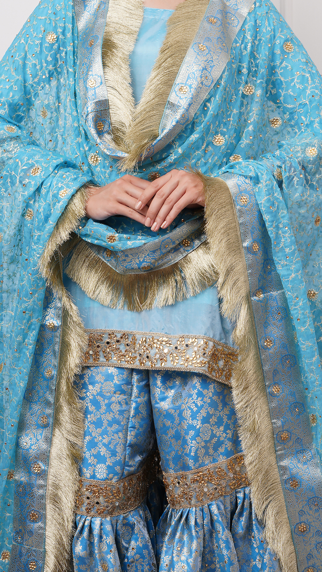 Falaknuma - Sky Blue Kimkhwab Gharara Set - ZahratGharara