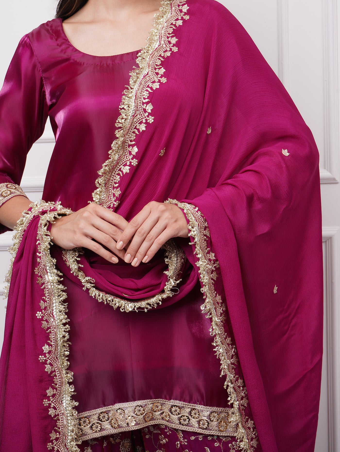 Raina — Gharara Set in Fuchsia Bloom - ZahratGharara