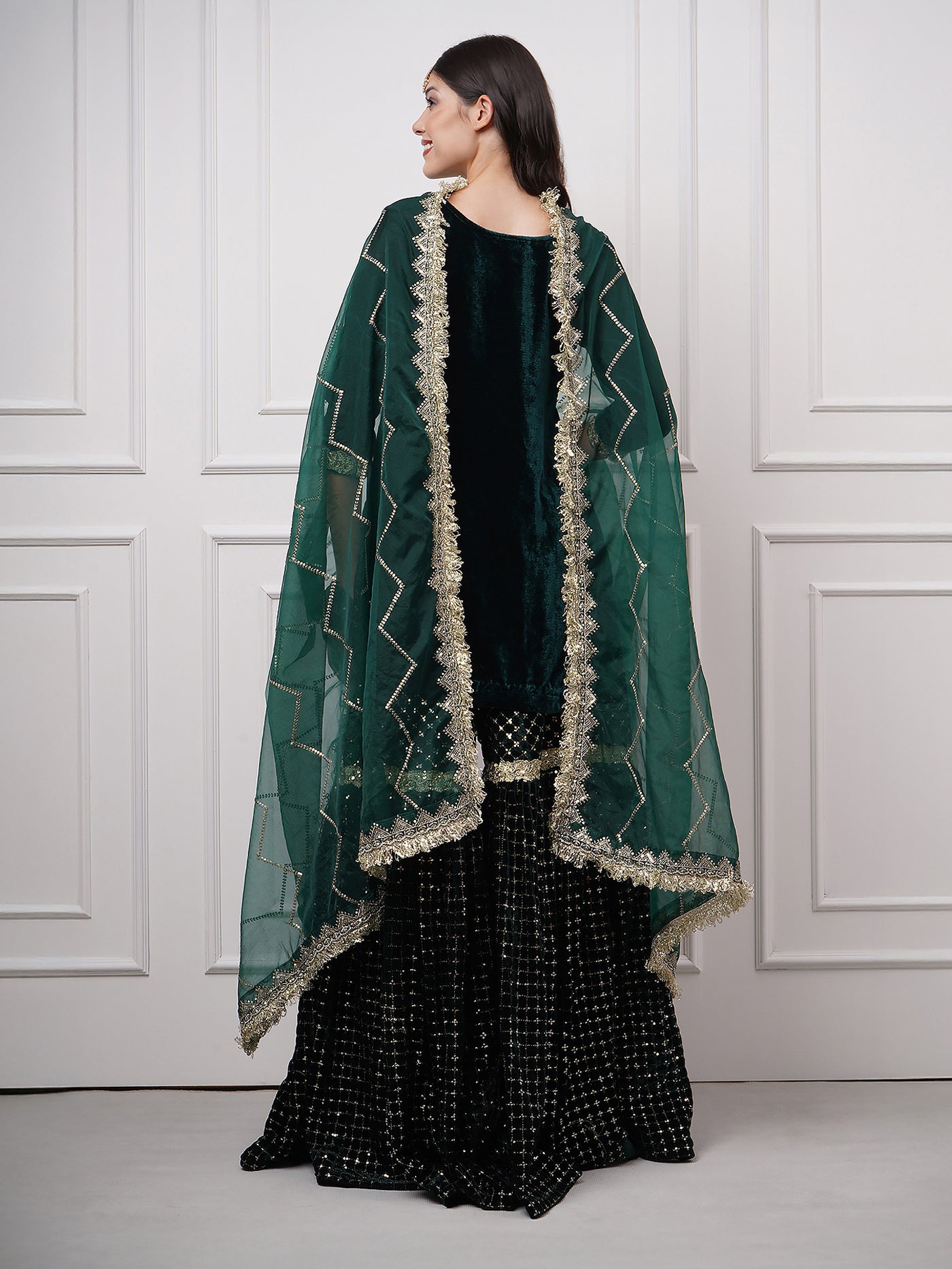 Esmeriya – Emerald Velvet Gharara Set - ZahratGharara