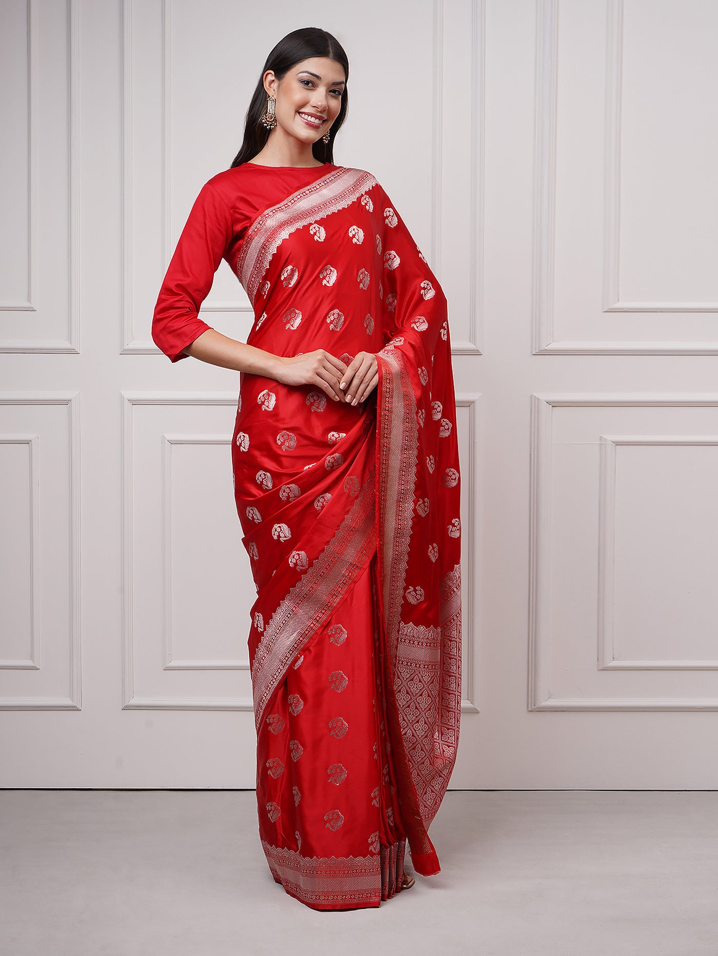 Saanjh – Crimson Red Saree - ZahratSaree