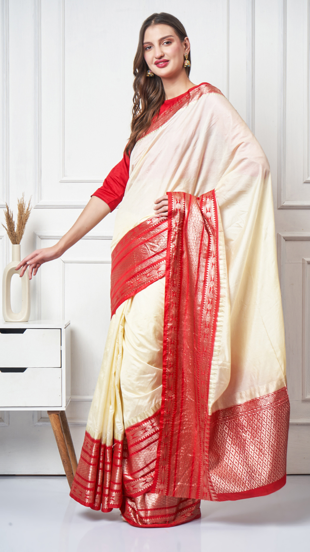 Ishya – Ivory Red Zari Border Saree by Zahrat