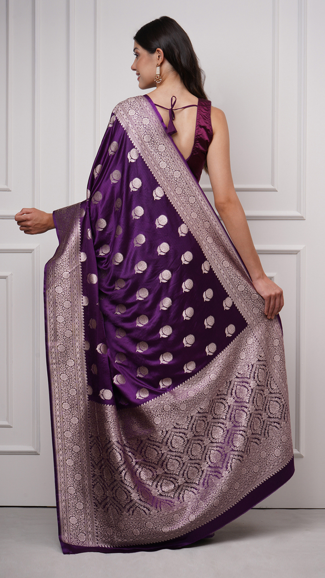 Nazakat - Imperial Purple Saree - ZahratSaree