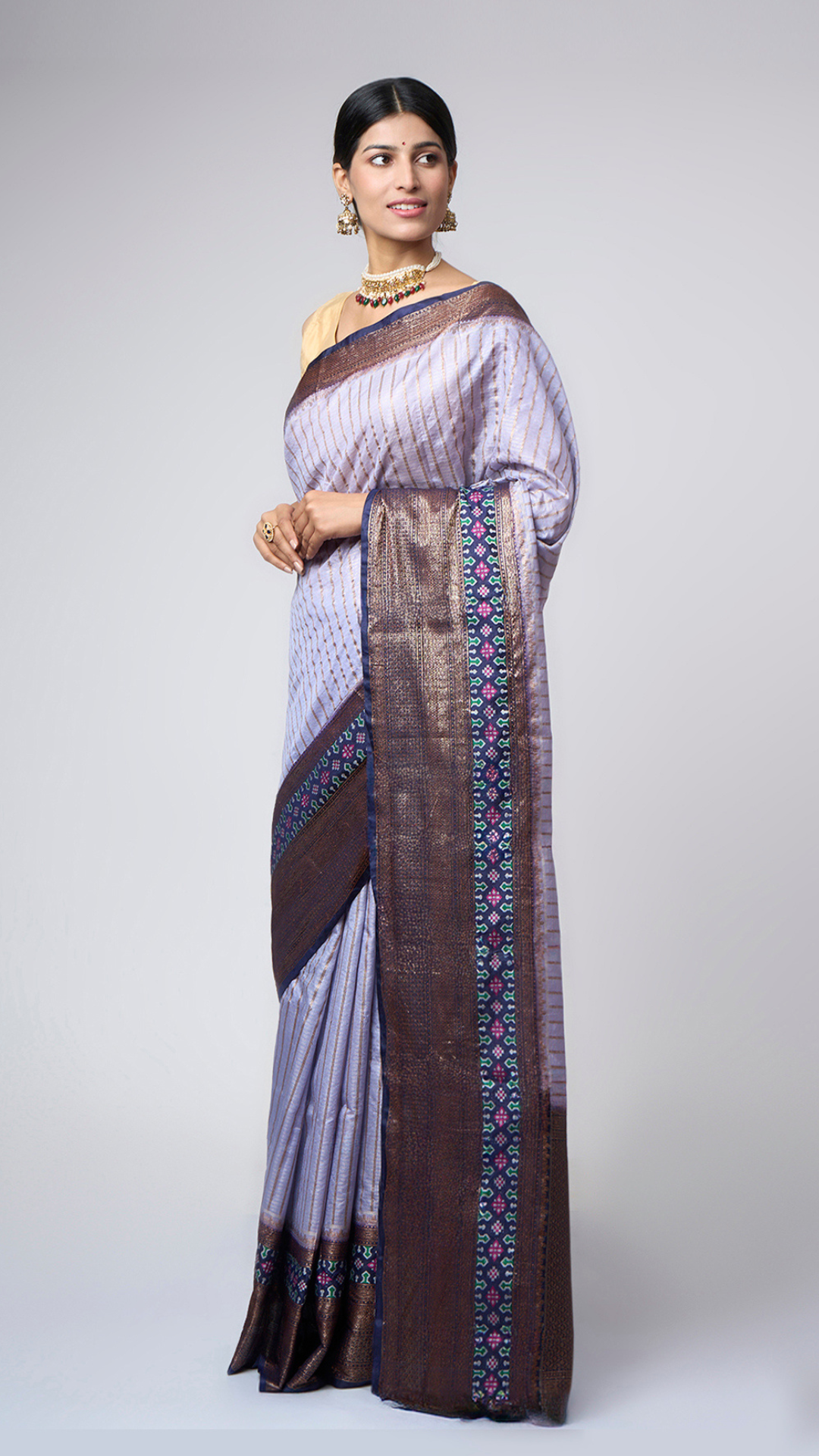 Neelaya - Lavender Grey Striped Zari Silk Blend Saree - Zahrat Saree