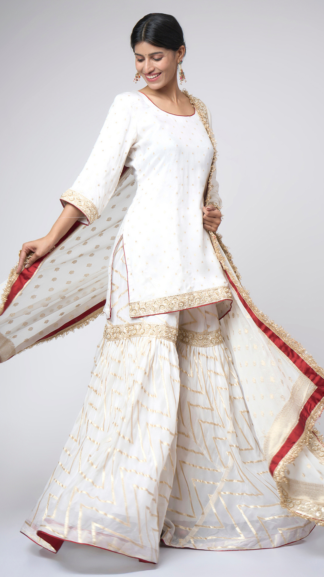 Limited Edition - Zahrat Noor - e - Taj Gharara Set - Zahrat Gharara