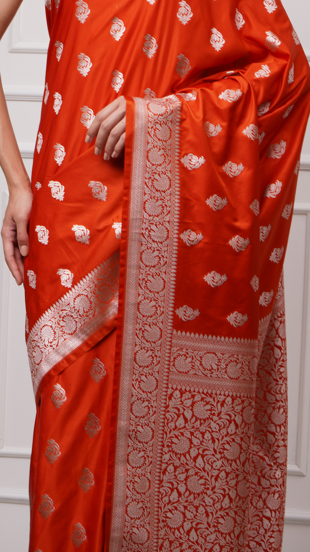 Oriana – Saffron Glow Saree - ZahratSaree