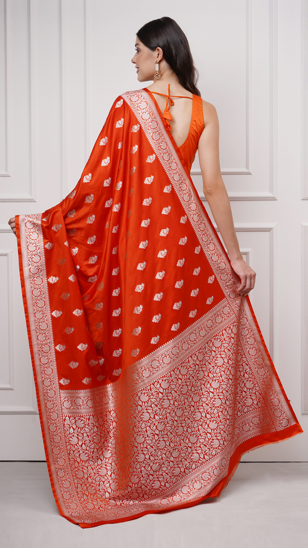 Oriana – Saffron Glow Saree - ZahratSaree