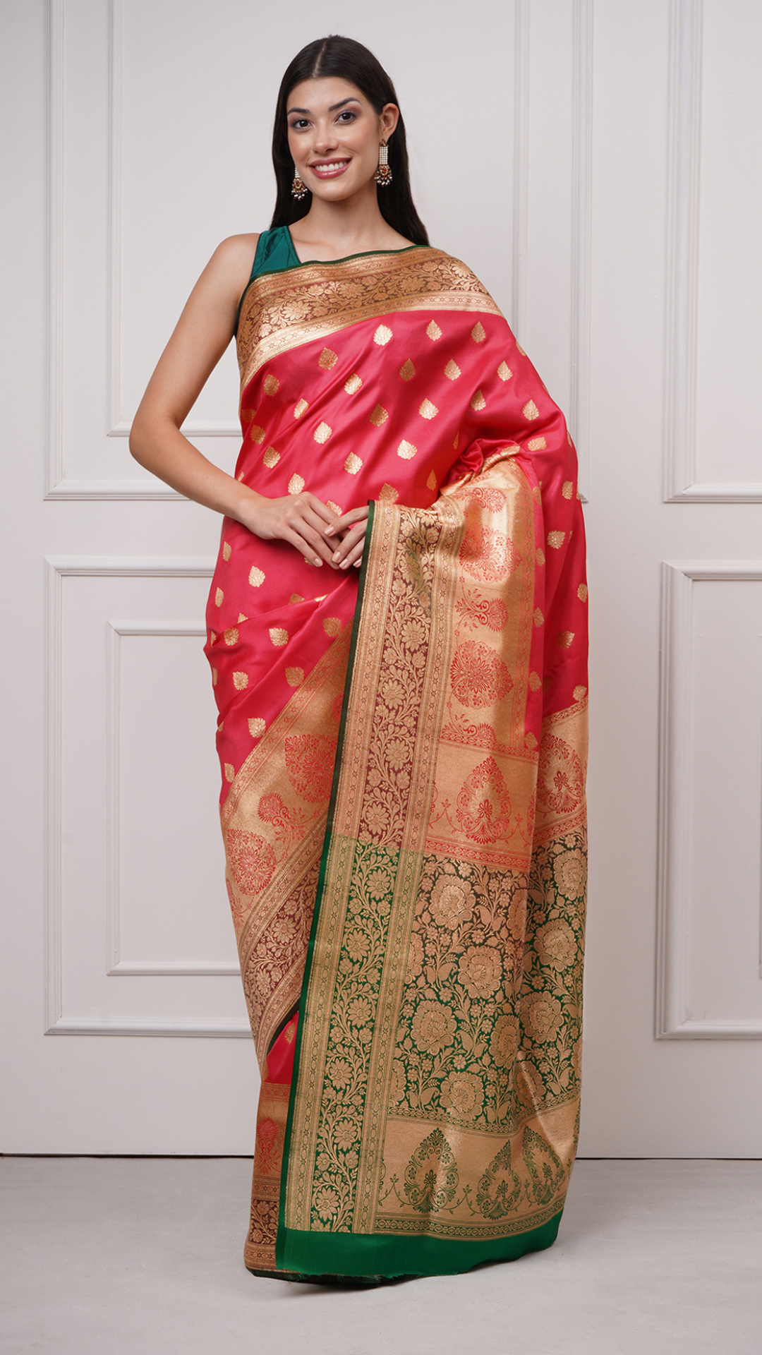 Rouza – Pinkish Red Saree - Zahrat Saree