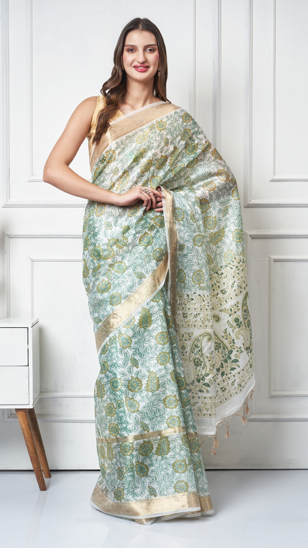 Vanisha – Leaf Whisper Printed Saree by Zahrat