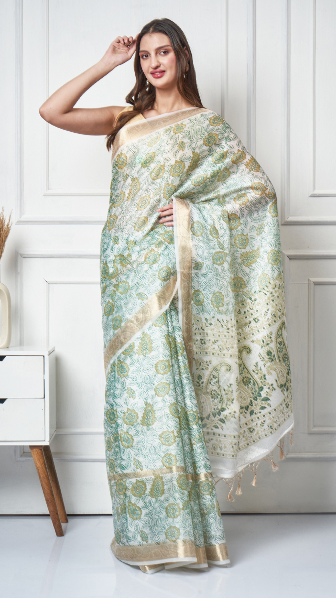 Vanisha – Leaf Whisper Printed Saree by Zahrat