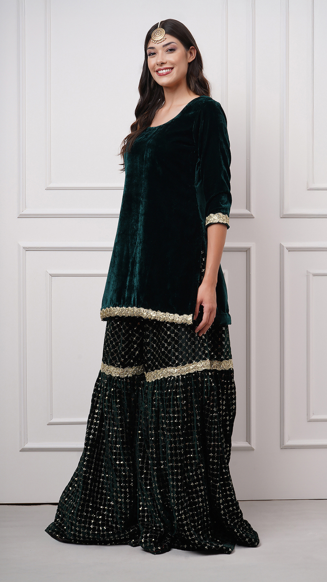 Esmeriya – Emerald Velvet Gharara Set - ZahratGharara