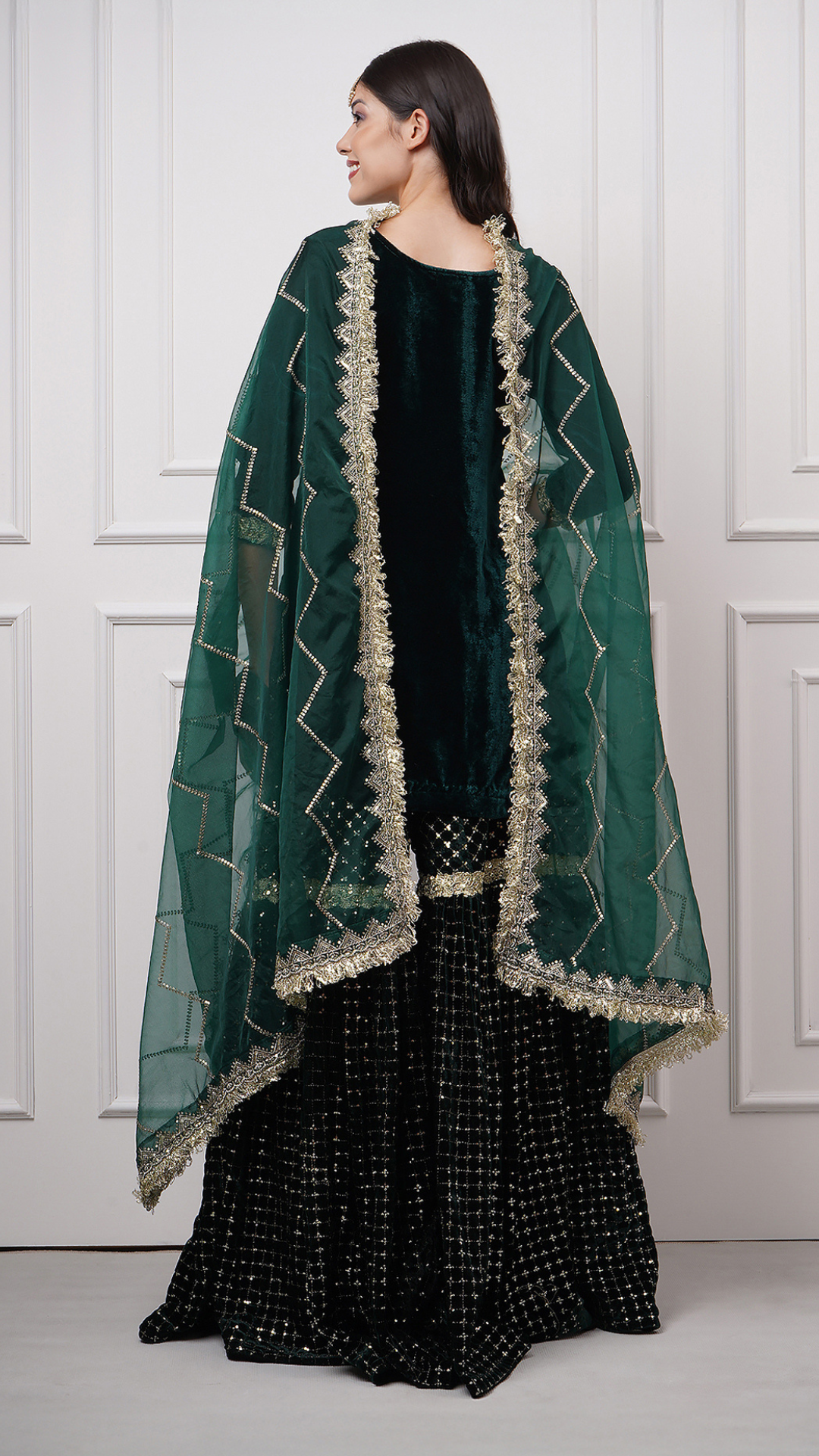 Esmeriya – Emerald Velvet Gharara Set - ZahratGharara