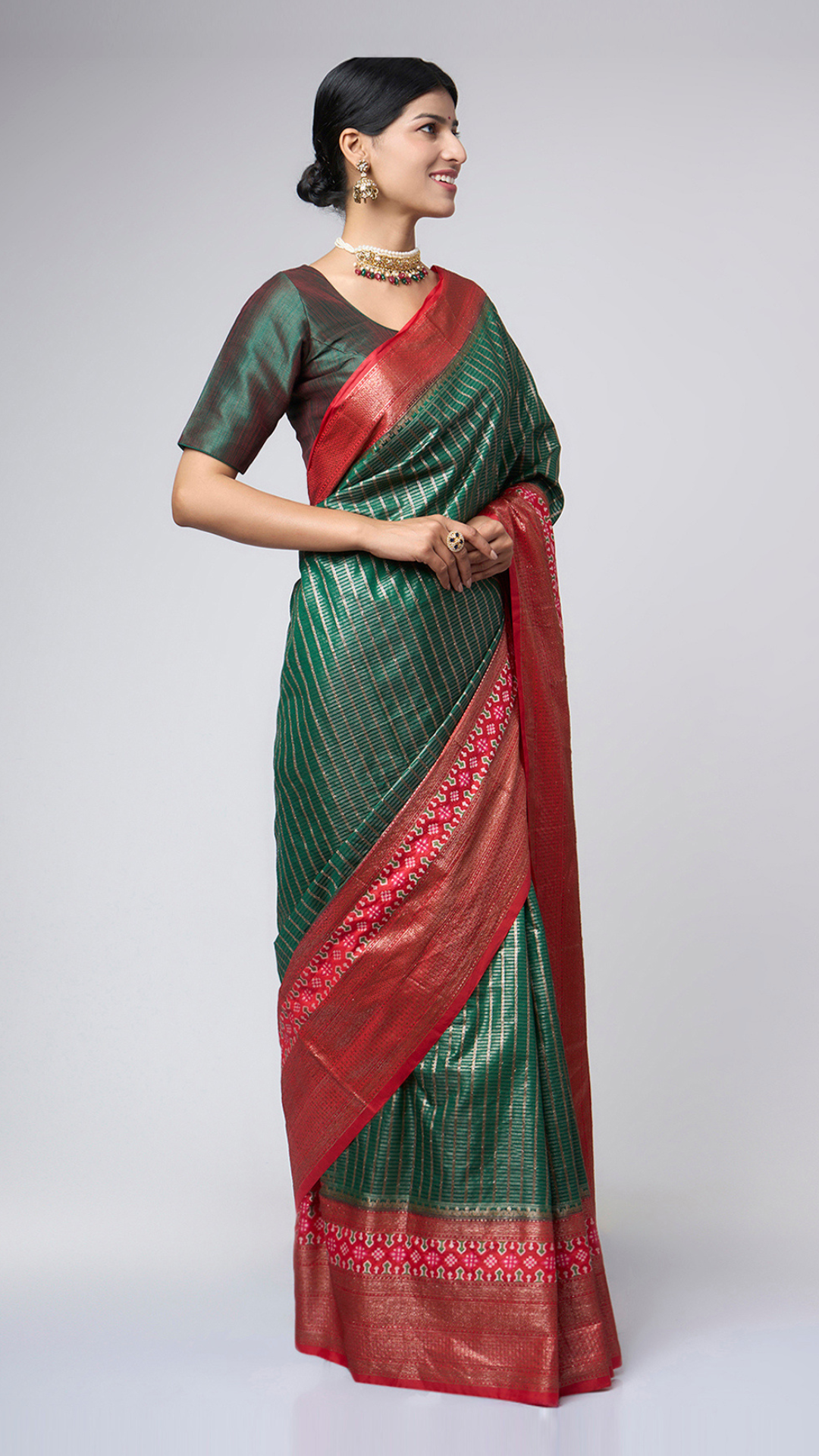 Vermaya - Green silk blend saree with red zari accents - Zahrat Saree