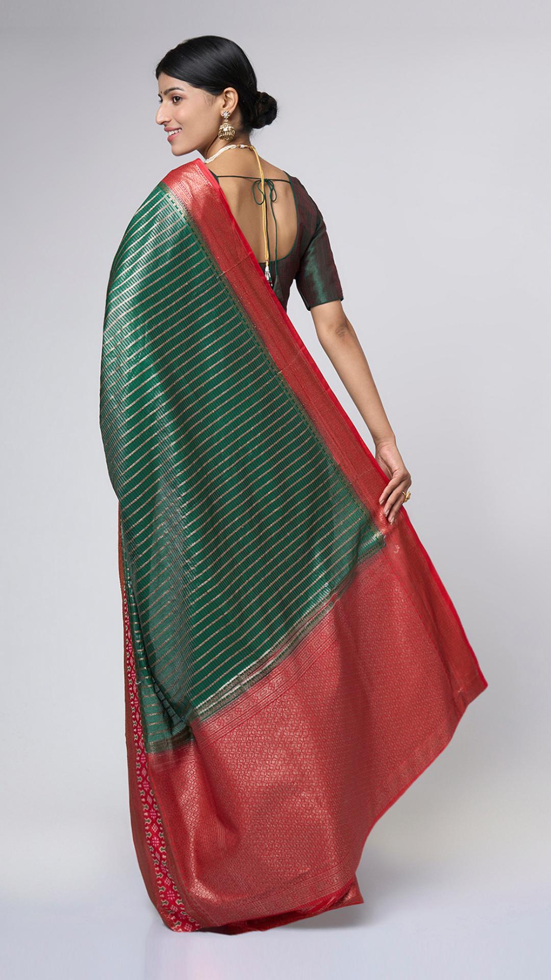 Vermaya - Green silk blend saree with red zari accents - Zahrat Saree