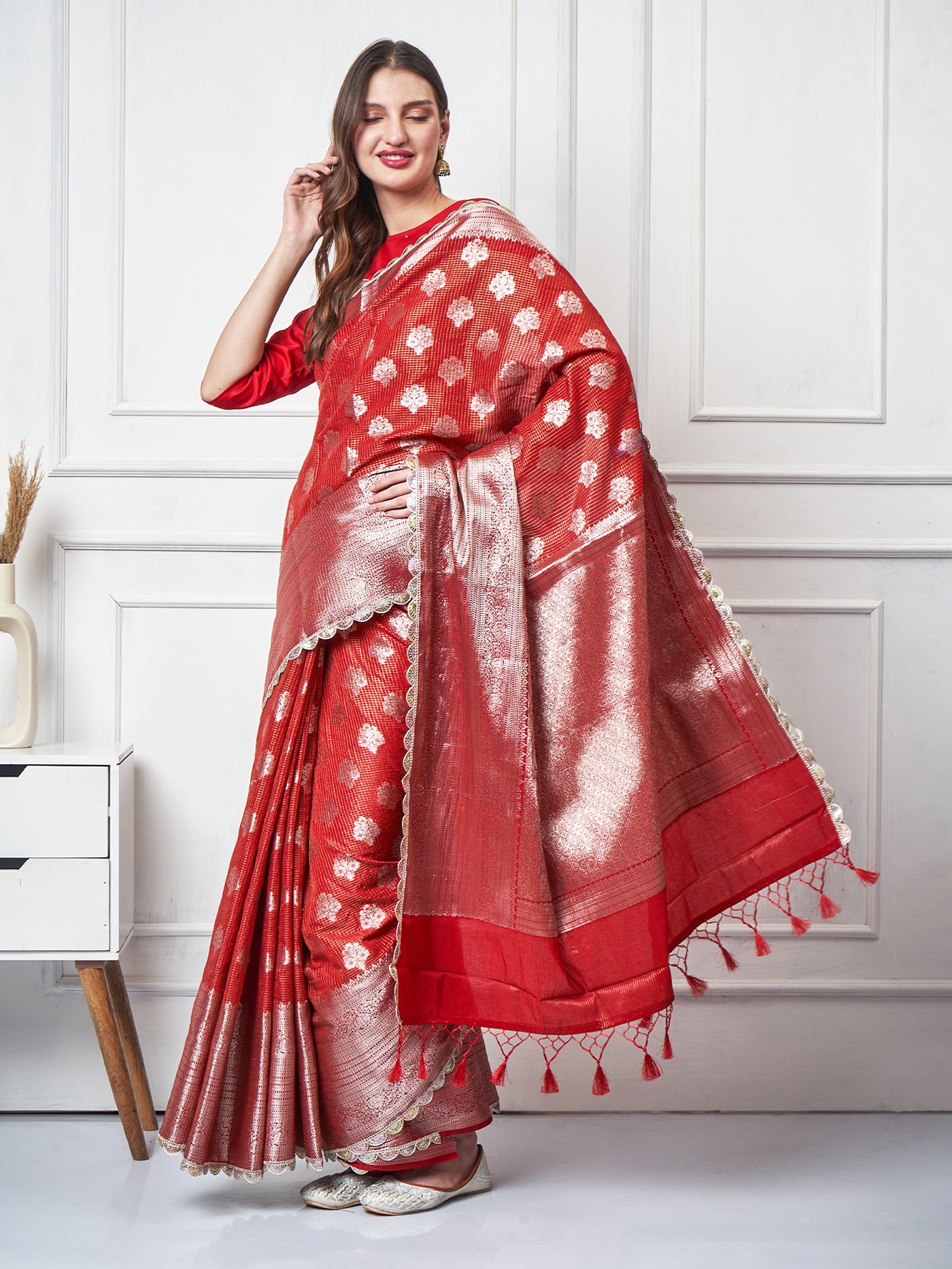 Meira – Red Check Zari Booti Saree - ZahratSaree