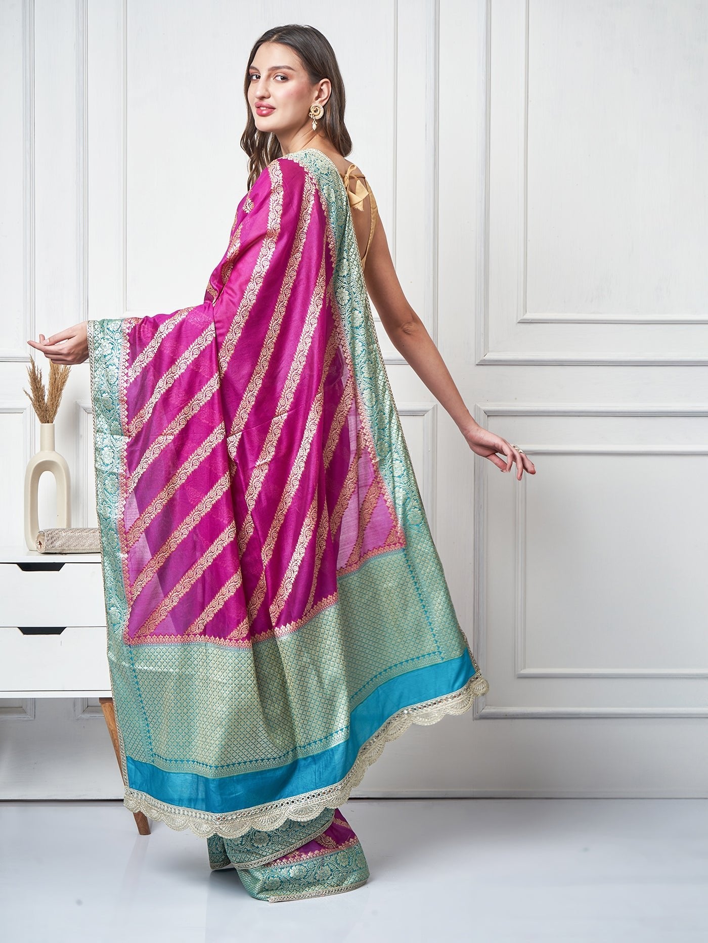 Reyhna – Magenta Teal Ada Semi Chiffon Saree - ZahratSaree
