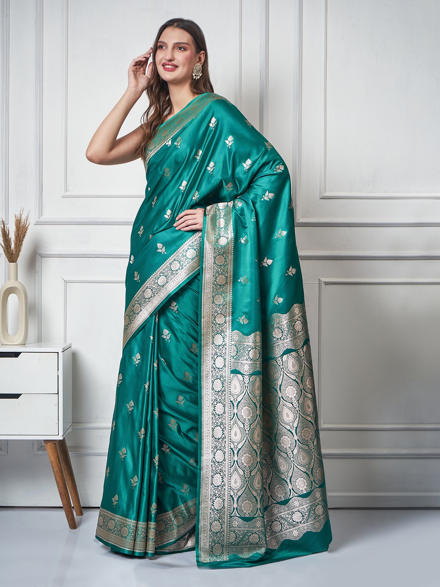 Mehr – Teal Gold Saree - ZahratSaree