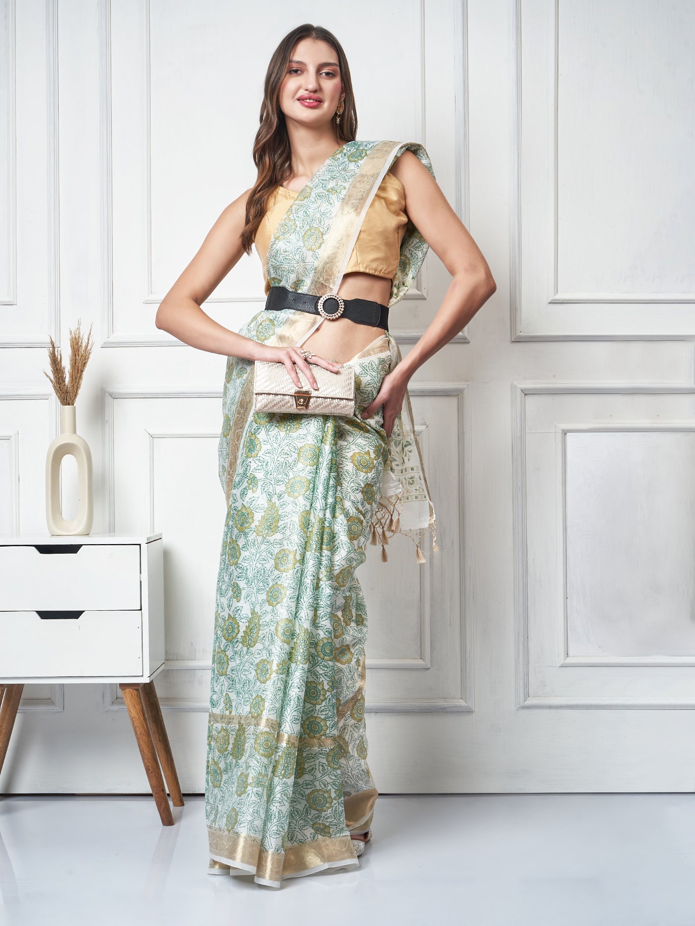 Vanisha – Leaf Whisper Printed Saree - ZahratSaree