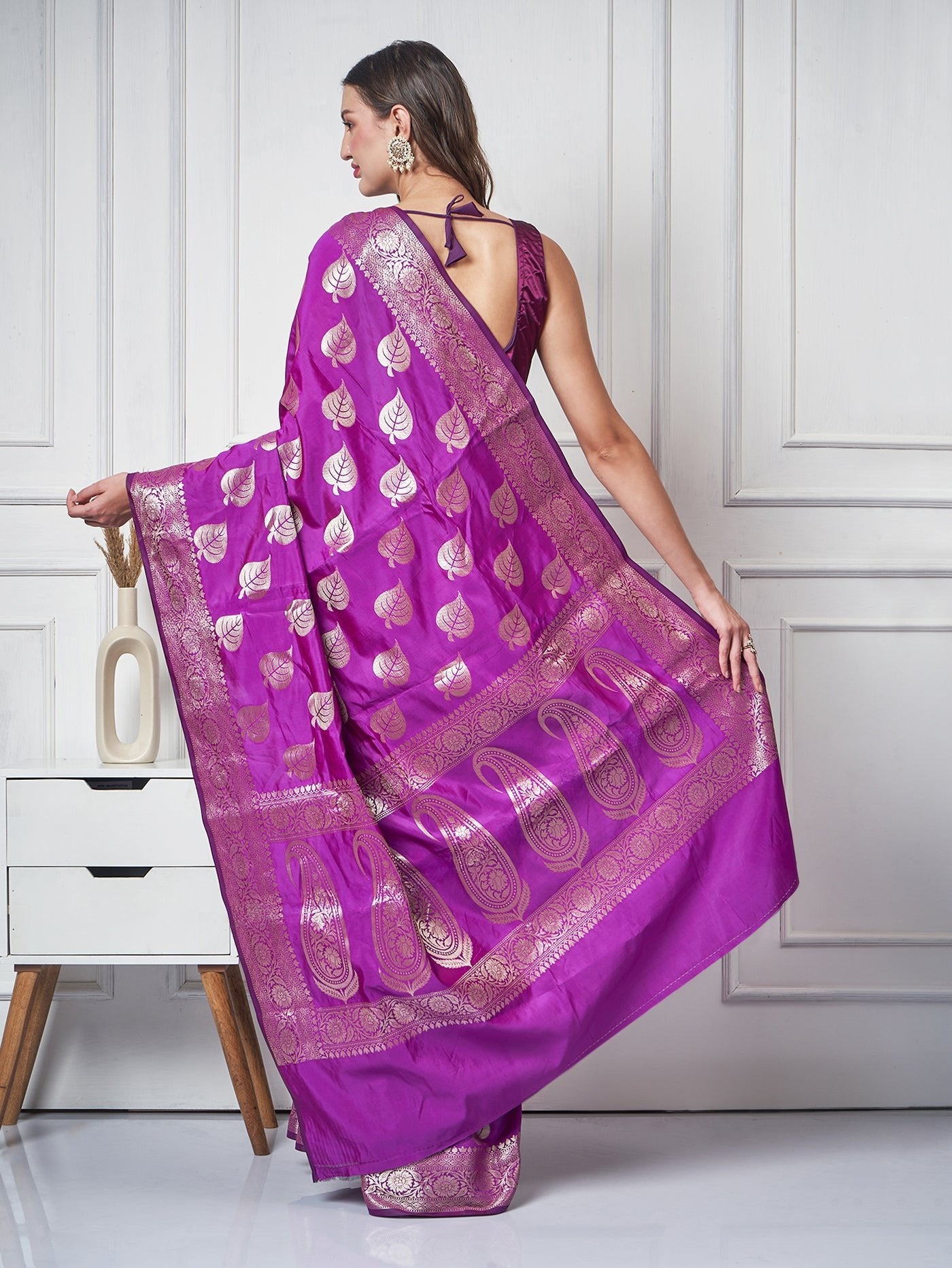 Amara – Royal Purple Taffeta Saree - ZahratSaree