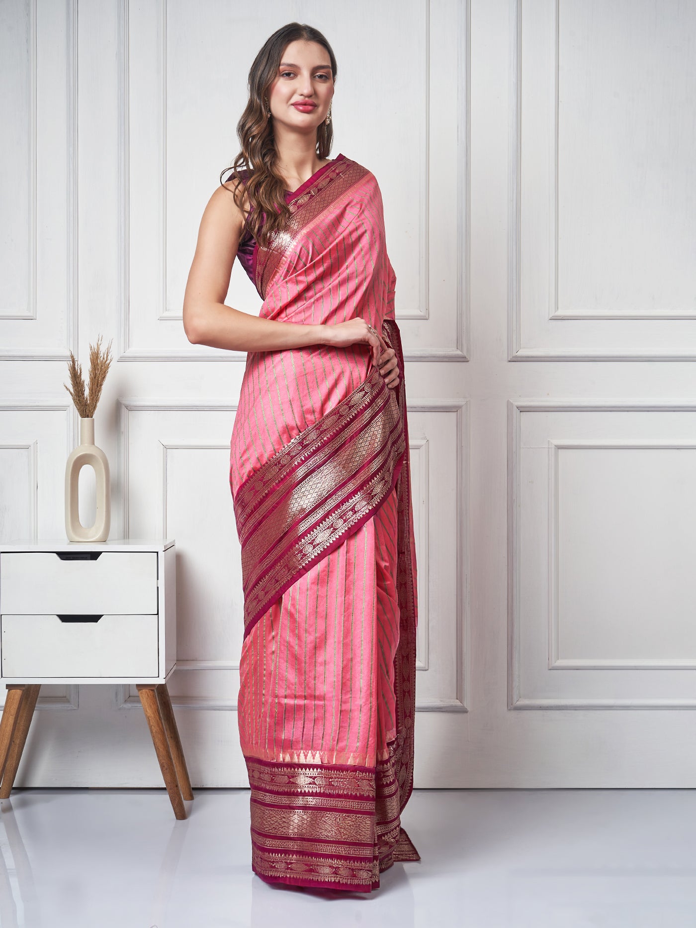 Inaaya – Peach Maroon Silk - Blend Saree - ZahratSaree