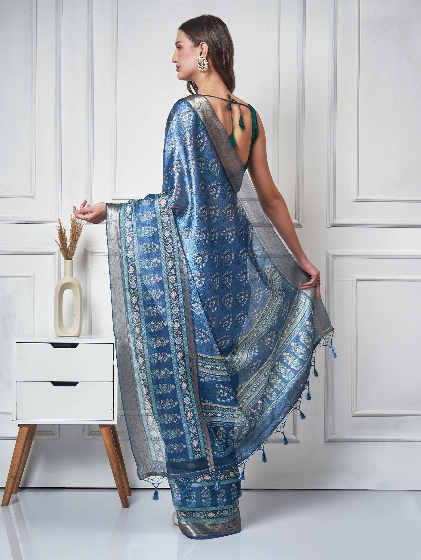Ameera – Azure Flora Printed Saree - ZahratSaree