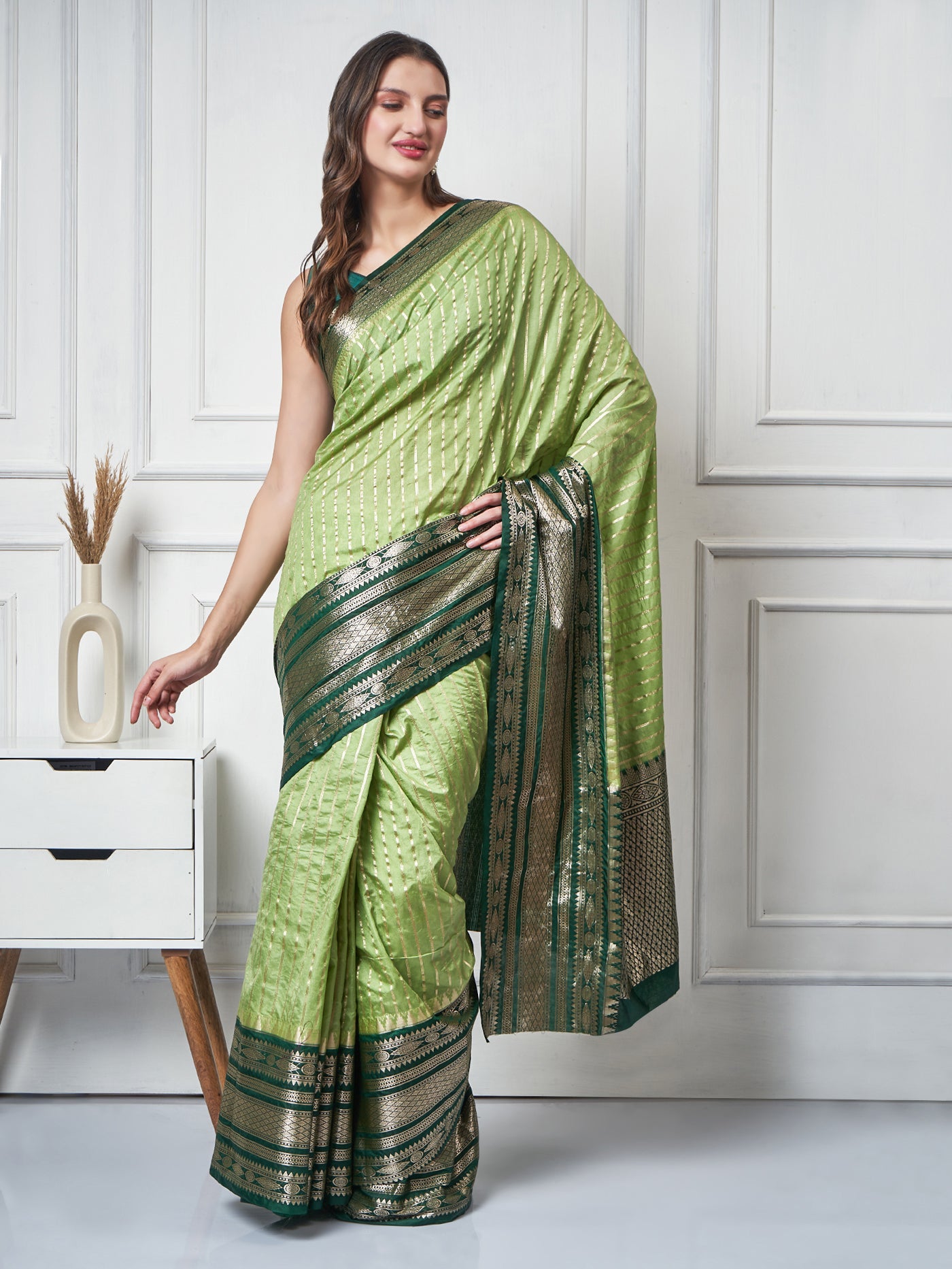 Olive Aura - Pistachio - Olive Green Silk - Blend Saree - ZahratSaree