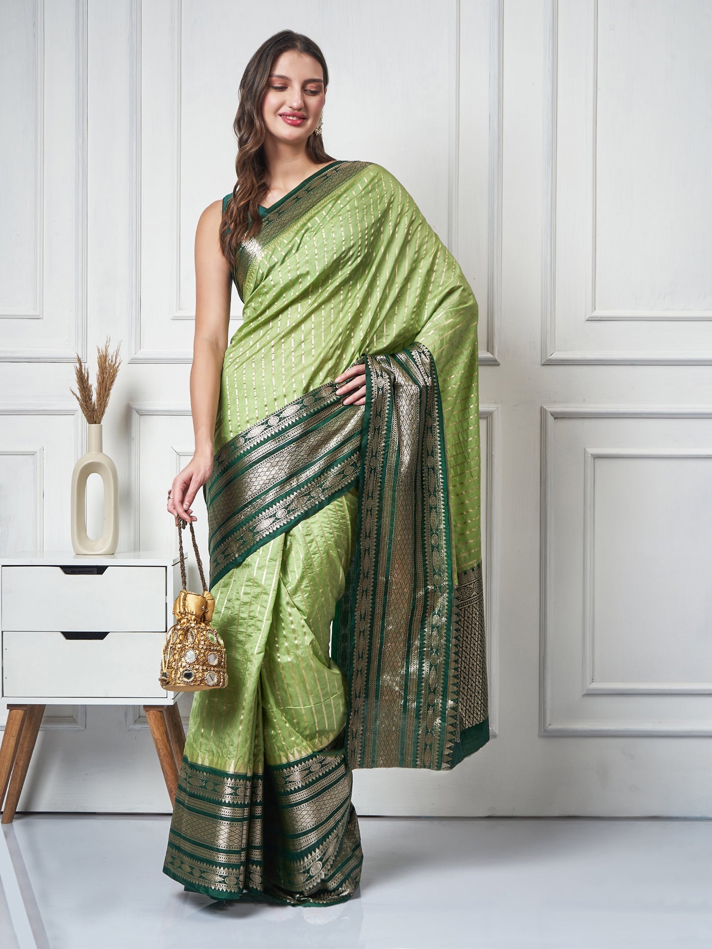 Olive Aura - Pistachio - Olive Green Silk - Blend Saree - ZahratSaree